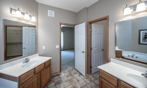 20600 Cypress Drive Farmington MN 55024
