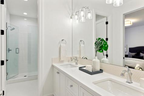 172 Westwood Lane Wayzata MN 55391