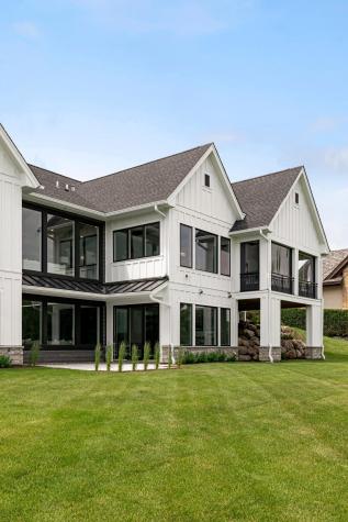172 Westwood Lane Wayzata MN 55391