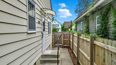 865 19th Avenue SE Minneapolis MN 55414