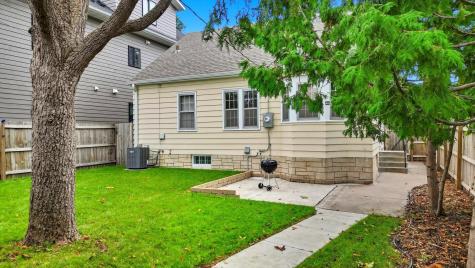 865 19th Avenue SE Minneapolis MN 55414