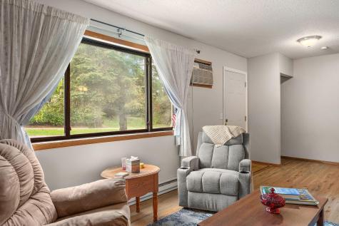 16 E 13th Street Waconia MN 55387