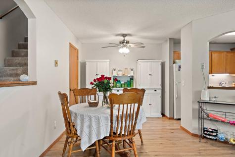 16 E 13th Street Waconia MN 55387