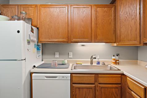 16 E 13th Street Waconia MN 55387