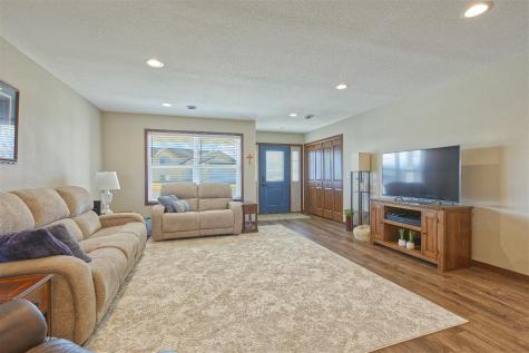 211 Century Lane Silver Lake MN 55381