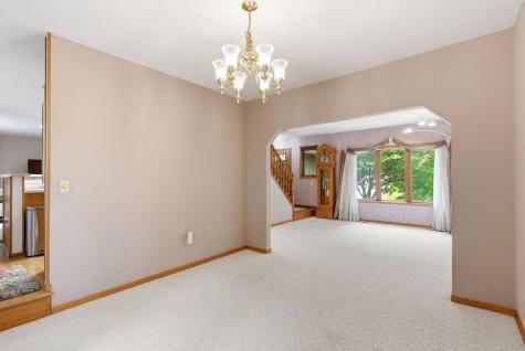 2112 Parkwood Hills Drive NE Rochester MN 55906
