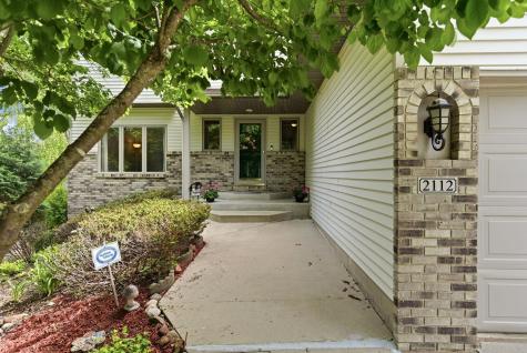 2112 Parkwood Hills Drive NE Rochester MN 55906