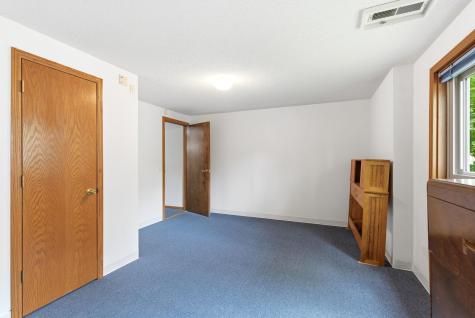 2112 Parkwood Hills Drive NE Rochester MN 55906
