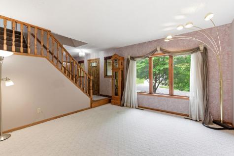 2112 Parkwood Hills Drive NE Rochester MN 55906