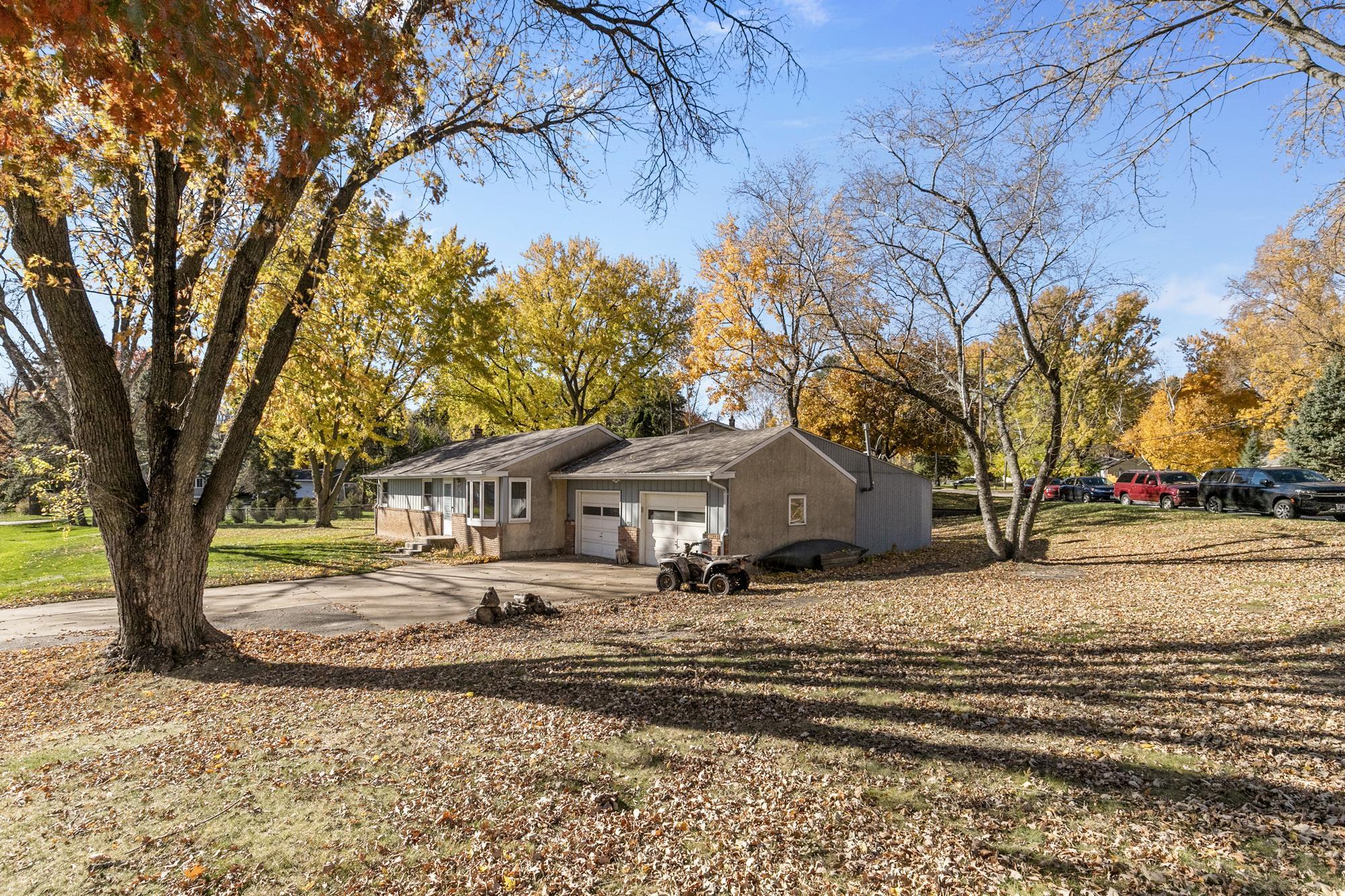 2869 Victoria Street N Roseville MN 55113