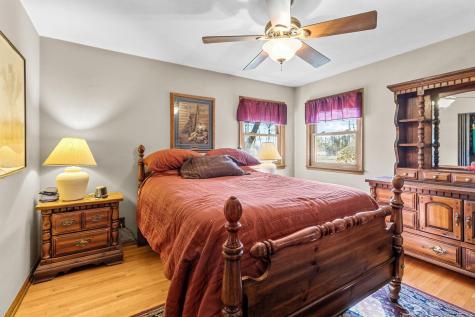 2869 Victoria Street N Roseville MN 55113