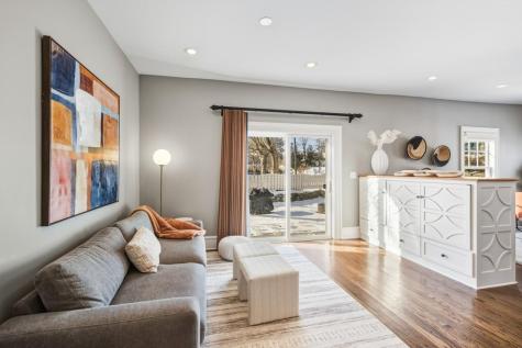 185 W Lake Street Excelsior MN 55331