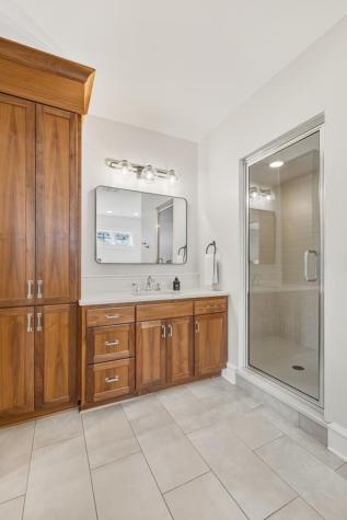 185 W Lake Street Excelsior MN 55331
