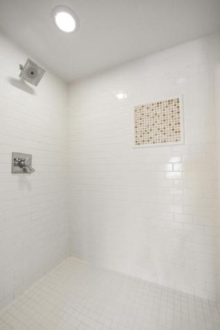 185 W Lake Street Excelsior MN 55331