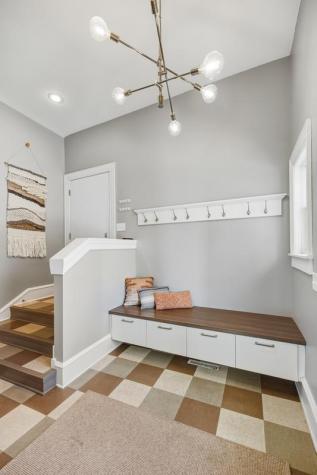 185 W Lake Street Excelsior MN 55331
