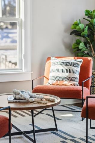 185 W Lake Street Excelsior MN 55331