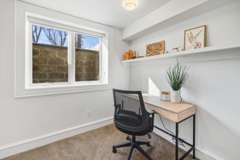 185 W Lake Street Excelsior MN 55331