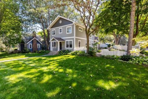 185 W Lake Street Excelsior MN 55331