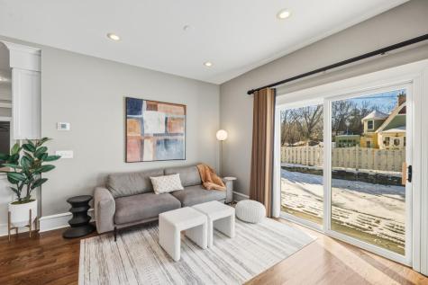 185 W Lake Street Excelsior MN 55331