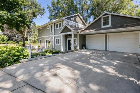 185 W Lake Street Excelsior MN 55331