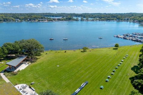 185 W Lake Street Excelsior MN 55331