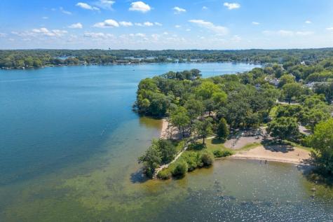 185 W Lake Street Excelsior MN 55331
