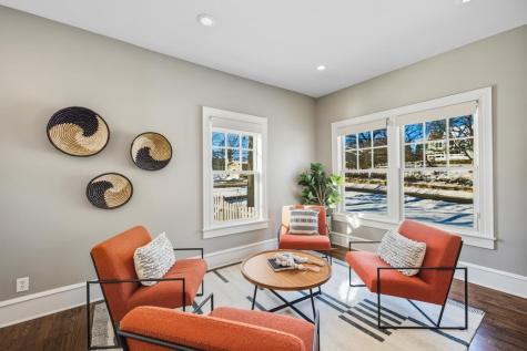 185 W Lake Street Excelsior MN 55331