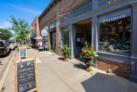 185 W Lake Street Excelsior MN 55331