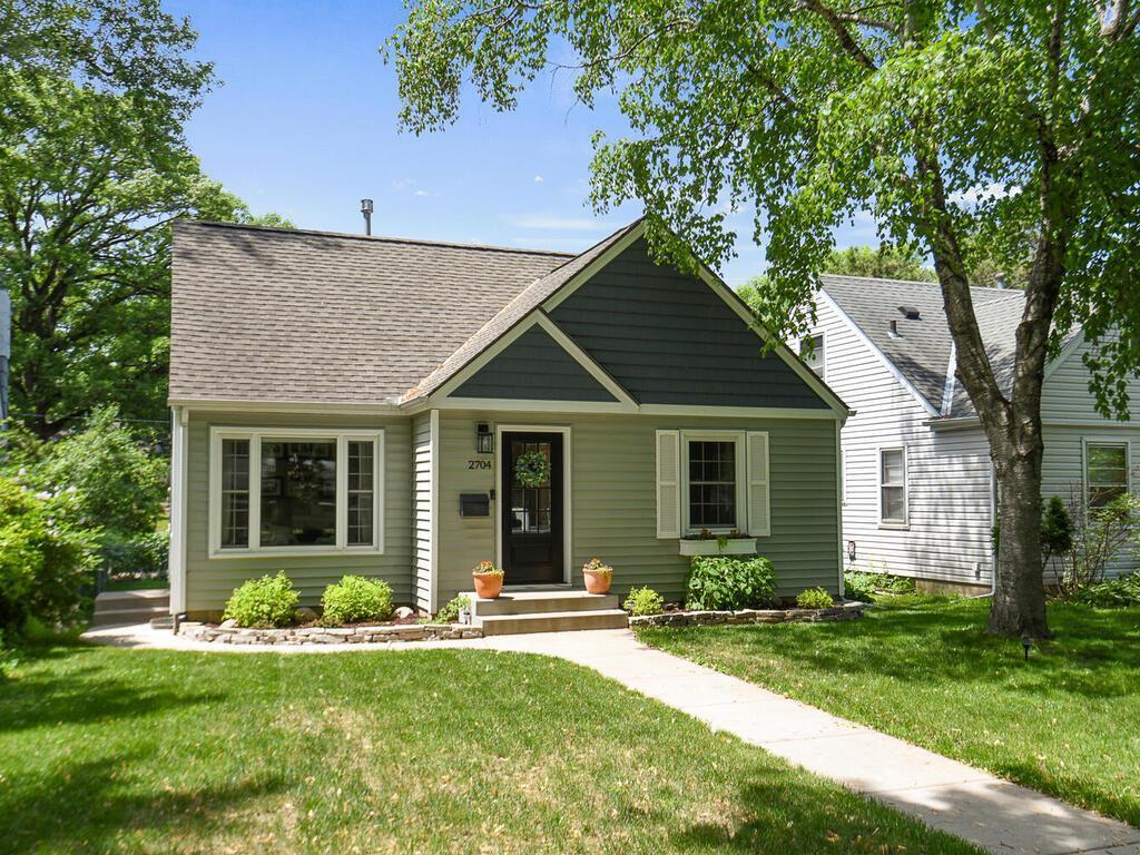 2704 Hampshire Avenue S Saint Louis Park MN 55426