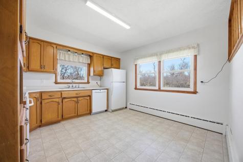 5555 167th Avenue SE Kindred ND 58051
