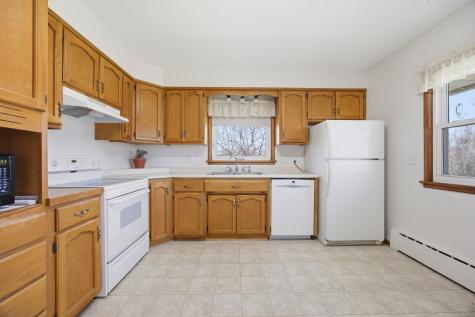 5555 167th Avenue SE Kindred ND 58051