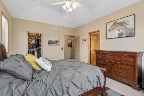 4985 Pine Lane Eagan MN 55123