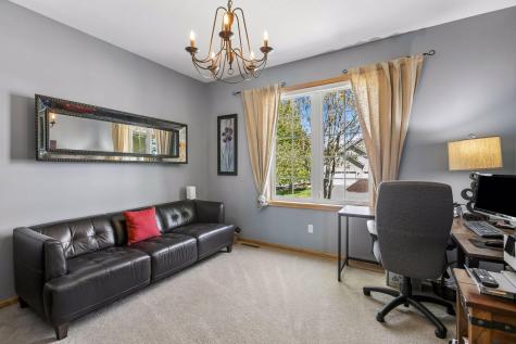 4985 Pine Lane Eagan MN 55123