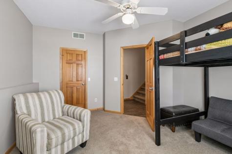 4985 Pine Lane Eagan MN 55123