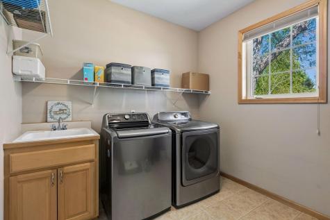 4985 Pine Lane Eagan MN 55123