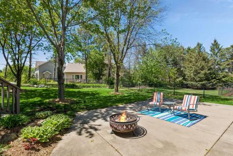 4985 Pine Lane Eagan MN 55123