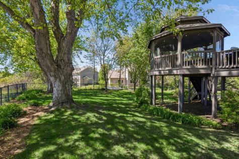 4985 Pine Lane Eagan MN 55123
