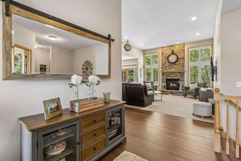 4985 Pine Lane Eagan MN 55123