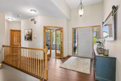 4985 Pine Lane Eagan MN 55123