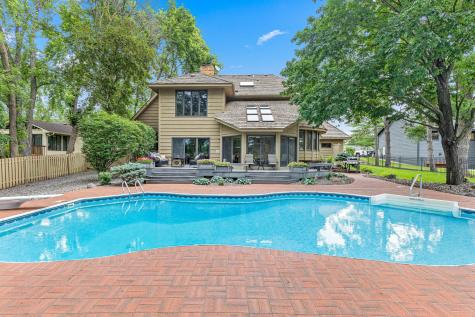10810 Mississippi Boulevard NW Coon Rapids MN 55433