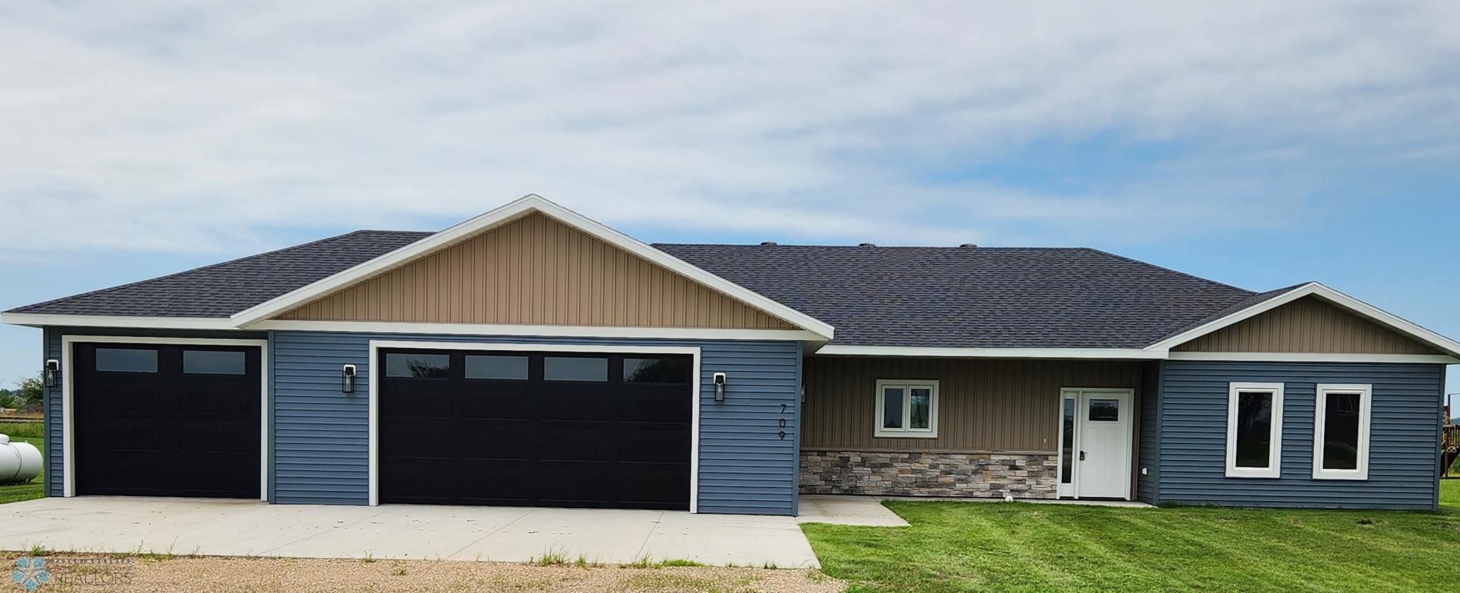 709 Blaine Street N Colfax ND 58018