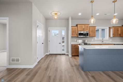 709 Blaine Street N Colfax ND 58018