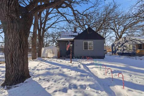 31 12th Avenue NE Saint Cloud MN 56304