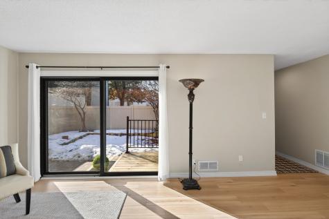 3319 Lower 67th Street E Inver Grove Heights MN 55076