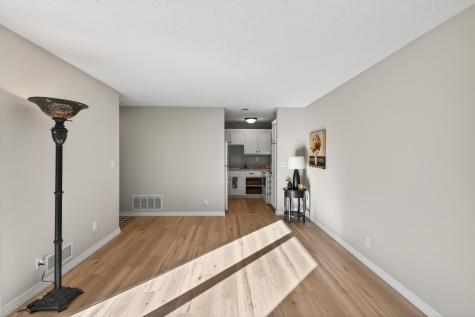 3319 Lower 67th Street E Inver Grove Heights MN 55076