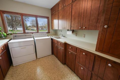 1411 Riverview Drive Little Falls MN 56345