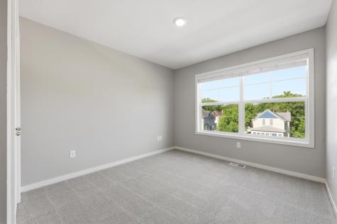 911 7th Street N Fargo ND 58102