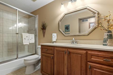17880 Liv Lane Eden Prairie MN 55346