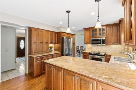 17880 Liv Lane Eden Prairie MN 55346
