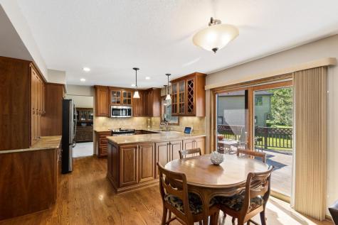 17880 Liv Lane Eden Prairie MN 55346